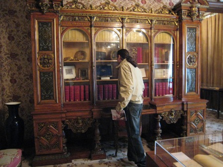 VictorHugo's library